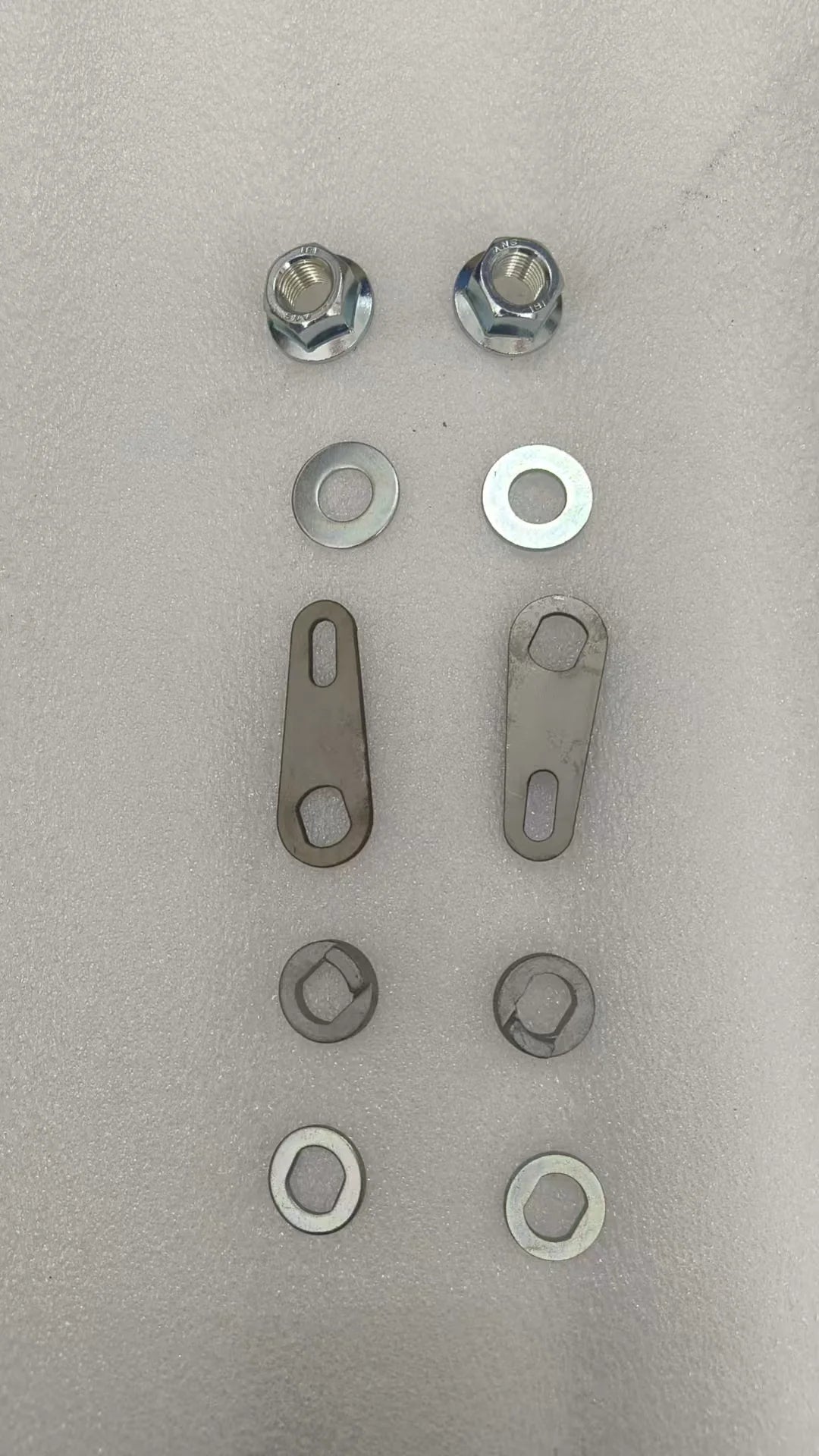 Rear wheel screw, nut, washer set